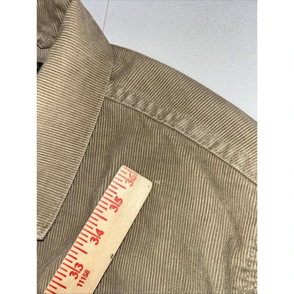 Levis last two